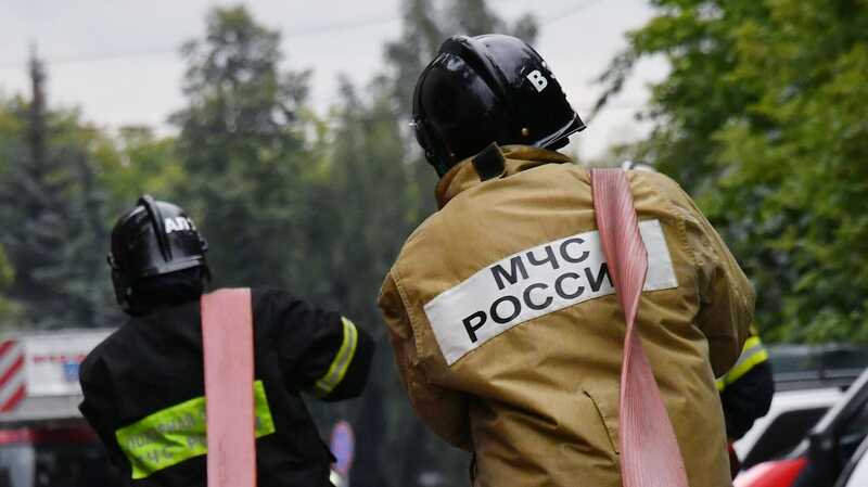 На Новорязанском шоссе в Подмосковье мощный пожар