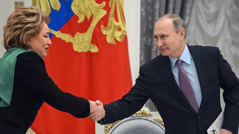 Путин провел встречу с Матвиенко