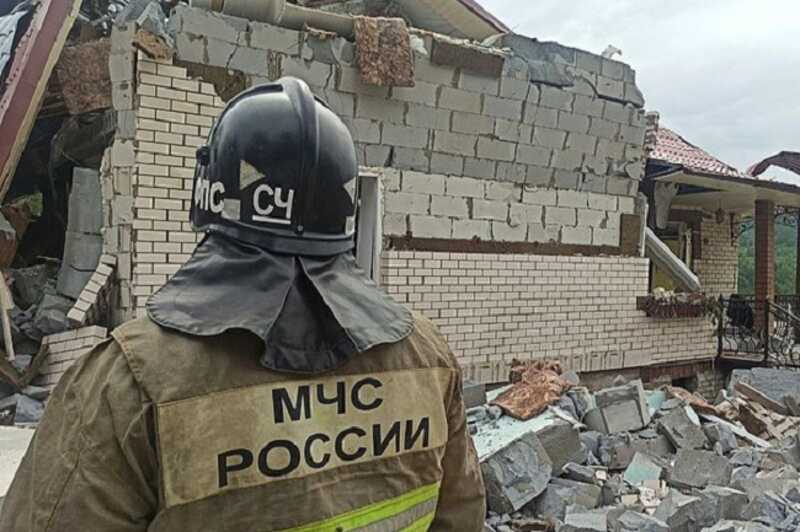 Взрыв газа в российском регионе разрушил жилой дом