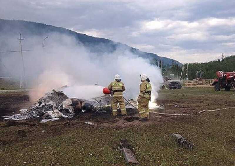 Число погибших из-за крушения вертолета Ми-8 на Алтае выросло