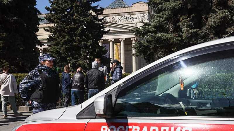 В центре Москвы эвакуация в Пушкинском музее