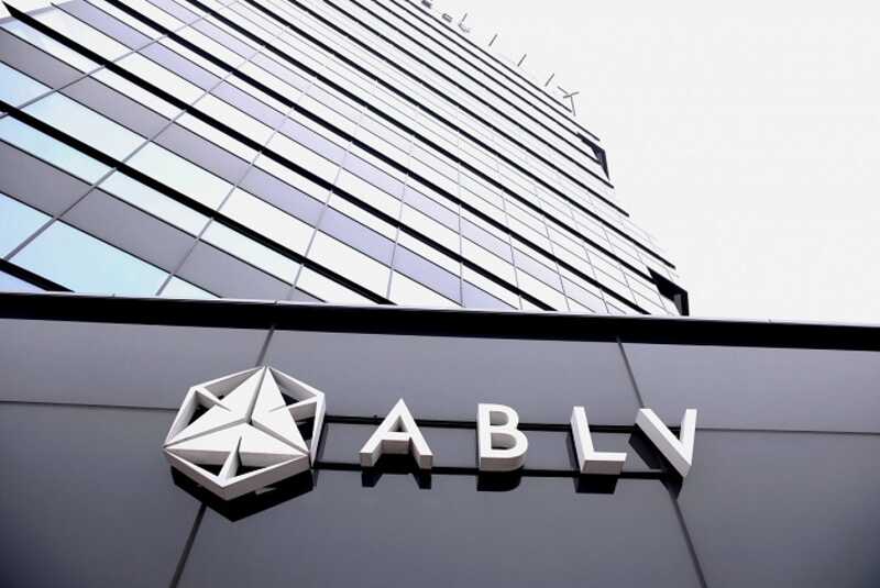Адвокаты-коллекторы из «Вертикали» «закошмарили» должников латвийского ABLV BANK