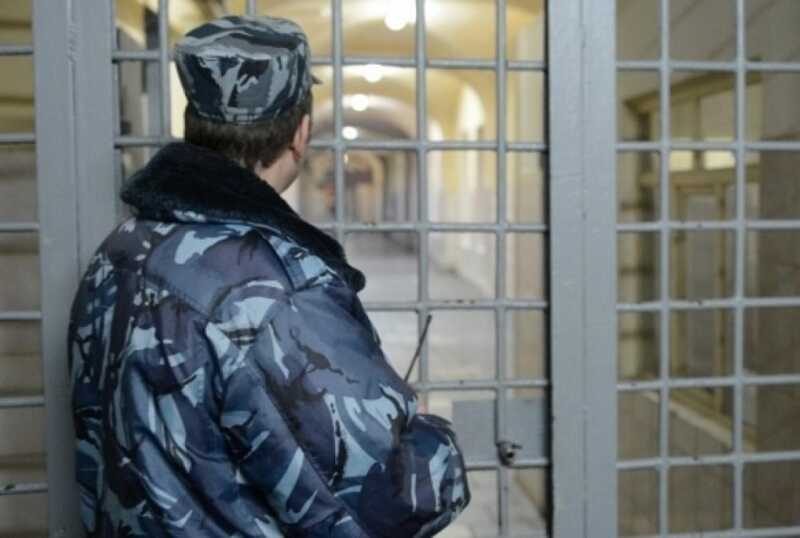 Начальник отряда по воспитательной работе колонии получил срок за взятку