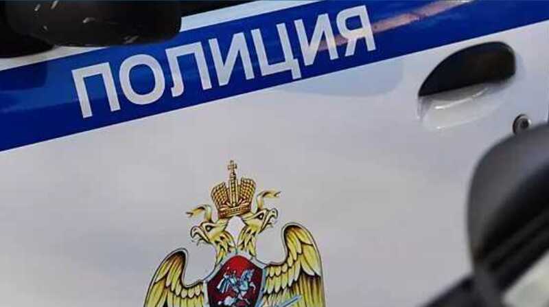 Домушники похитили из загородного дома петербуржца сейф с деньгами и украшениями