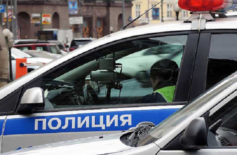 Водитель и пассажир горящей на Кутузовском проспекте BMW погибли на месте