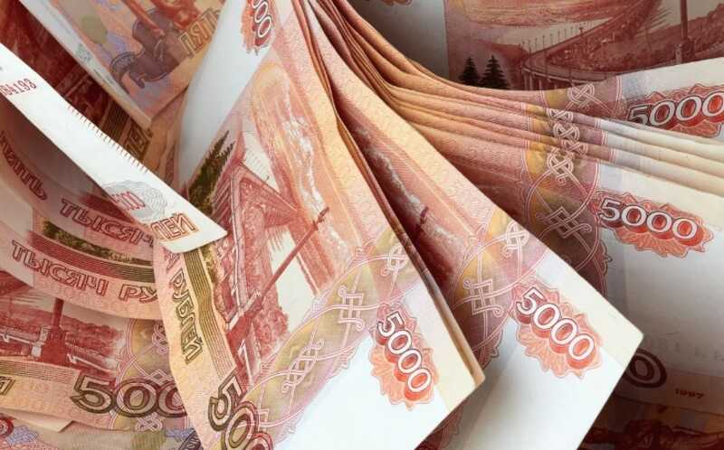 Россиянин развел пенсионерок почти на миллион рублей и попал под суд
