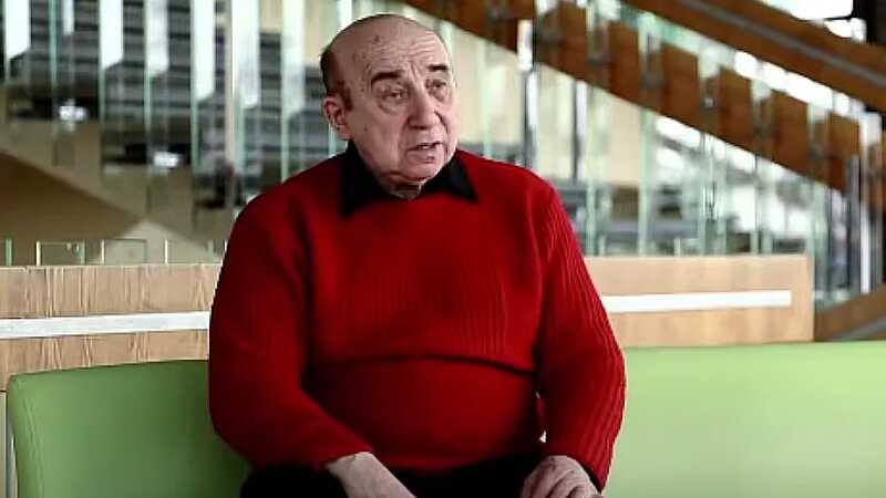 Алла Пугачёва прислала венок на похороны клоуна Андрюши