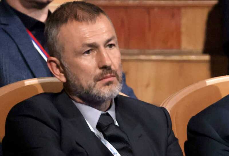 Генеральная прокуратура подала иск против миллиардера Андрея Мельниченко, Новаку приготовится