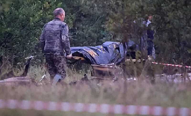 На месте падения самолета Пригожина нашли оружие