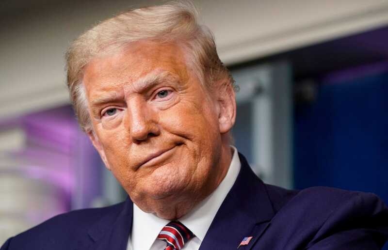 Дональд Трамп вернулся в «Твиттер» спустя два года