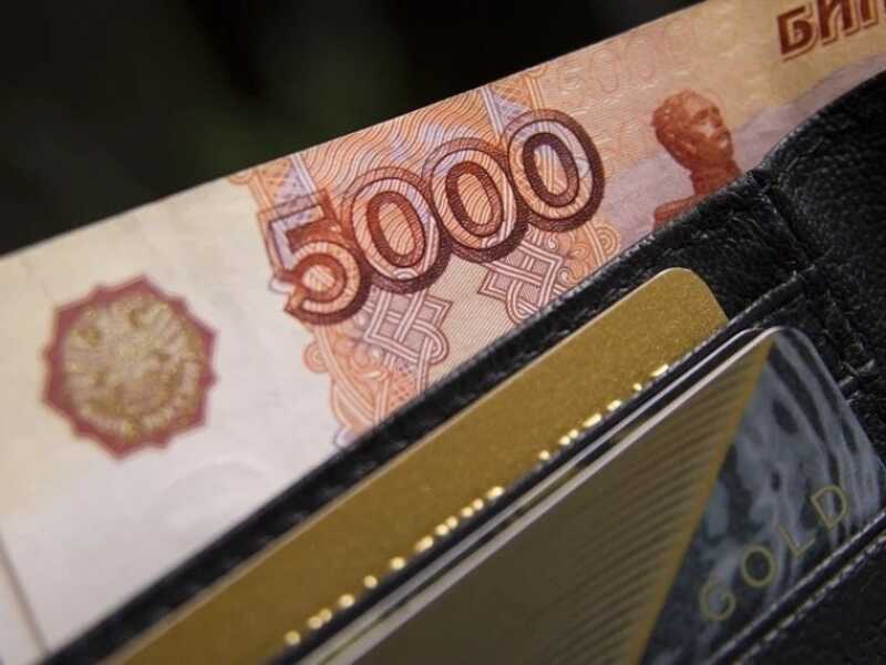 Мошенники вынудили студента Омского политеха перевести им более 200 тысяч рублей