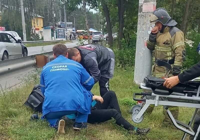 Мотоциклист серьезно пострадал в ДТП в Нижнем Новгороде