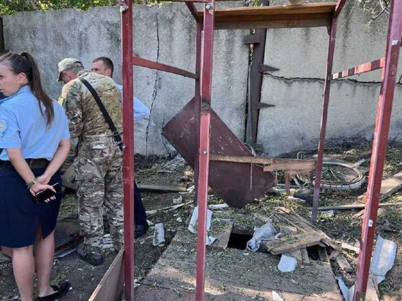Сбитый дрон уничтожил сельский туалет в Воронежской области