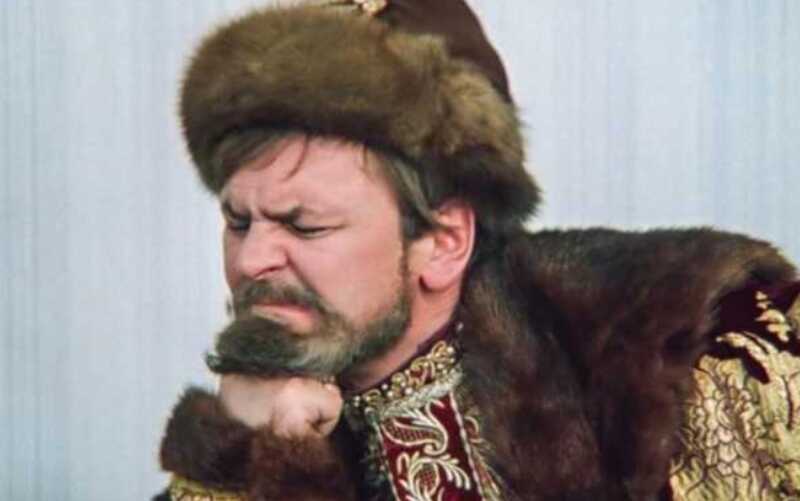 Иван Васильевич снова меняет профессию