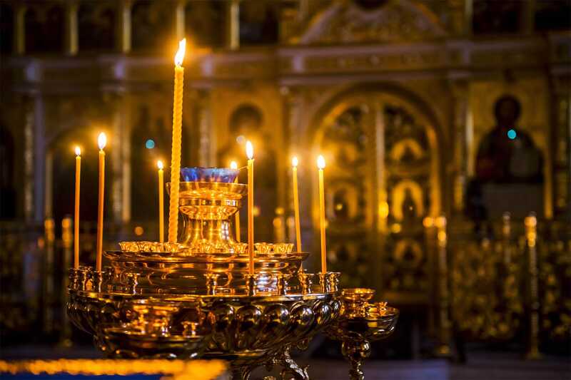В центре Москвы женщина украла одежду прихожан во время церковной службы