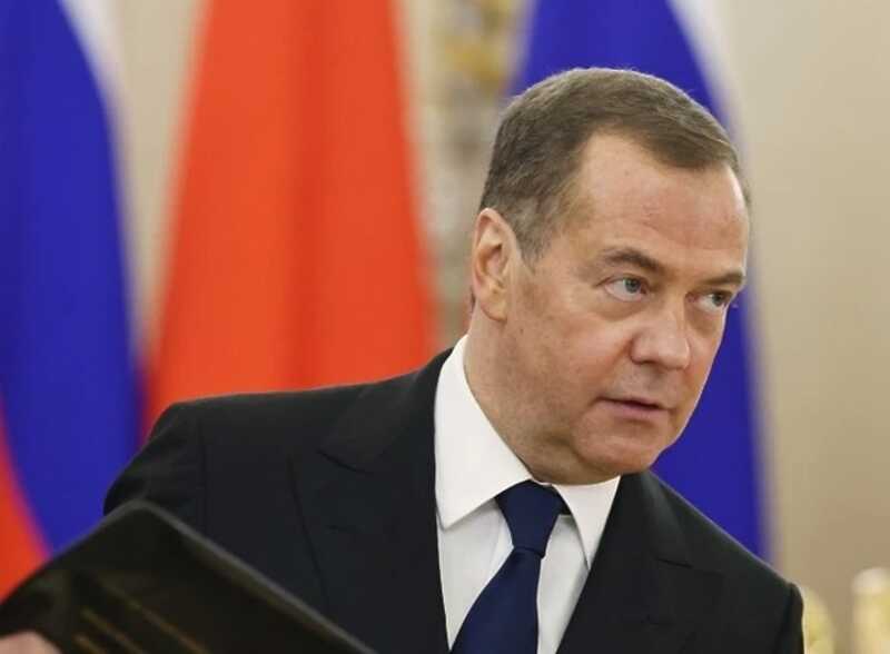Медведев предрек «хваленому Пиндостану» новый теракт наподобие 11 сентября