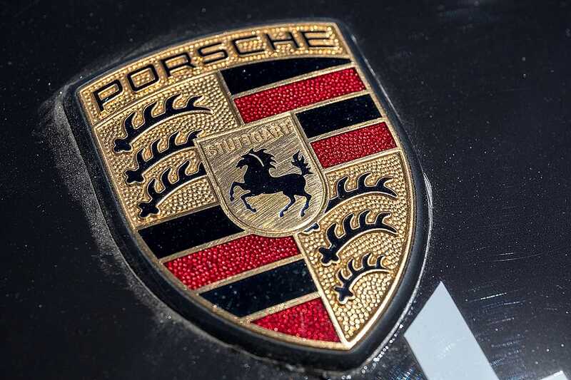 Полковник МВД выехала из доверия на Porsche Cayenne
