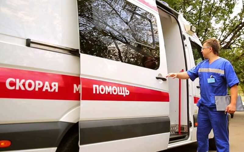В Сочи две женщины рухнули с обрыва в центре города