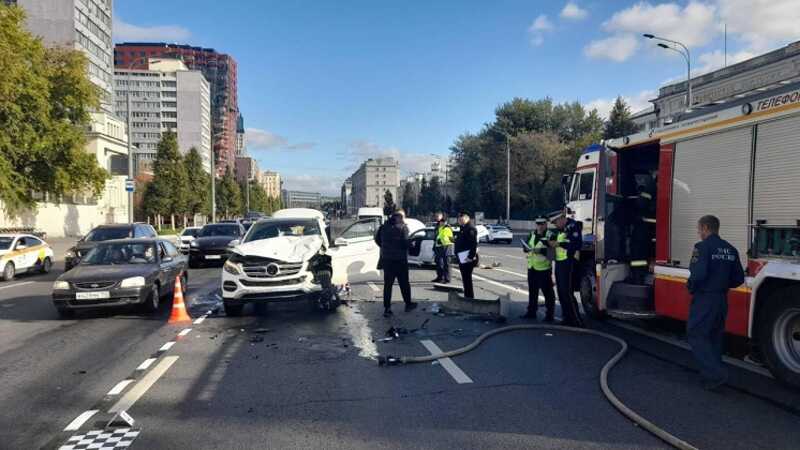 СК возбудил дело после ДТП в центре Москвы