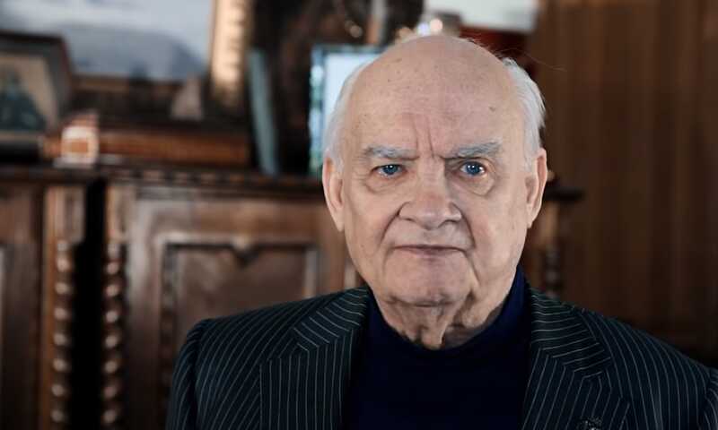Умер поэт-песенник Николай Добронравов