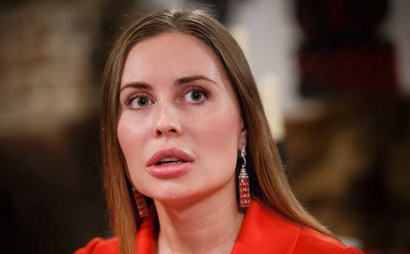 "Могу сказать честно": 40-летняя красавица из "Уральских пельменей" предалась чувственной связи