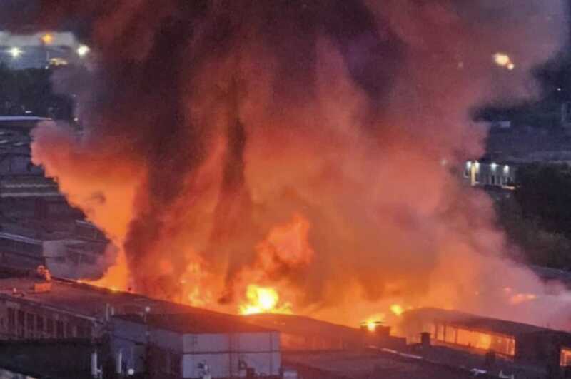 В Новой Москве полыхает пожар
