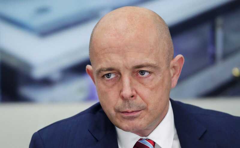 Снявшийся с выборов главы Хакасии Сокол стал главой Верховного совета