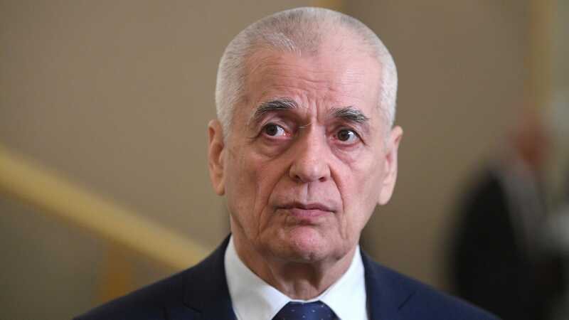 Онищенко допустил точечное введение масочного режима из-за ковида и ОРВИ