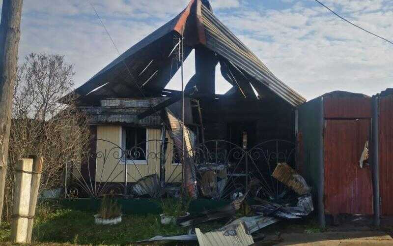 Три человека погибли при пожаре в Усолье, шестерых удалось спасти