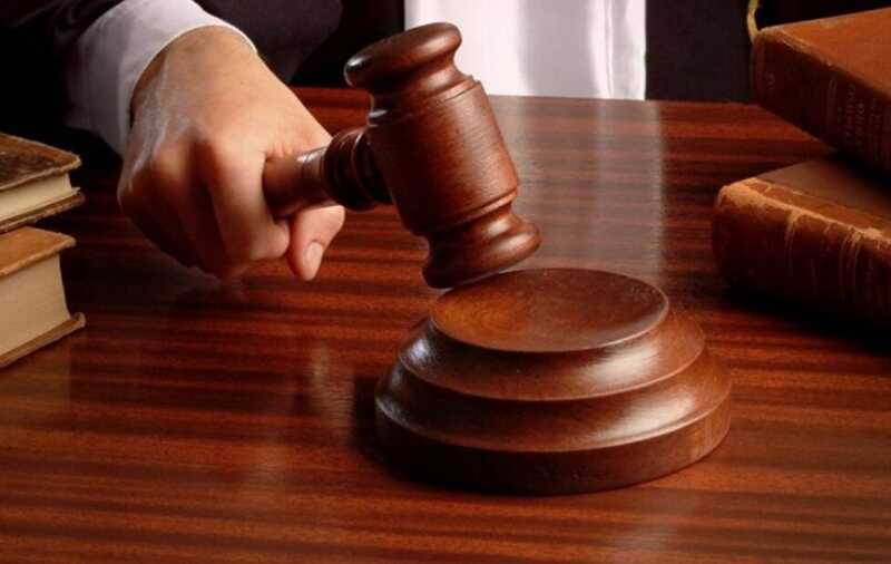 В Петербурге мужчина дважды ударил девочку ножом в лицо и получил условный срок