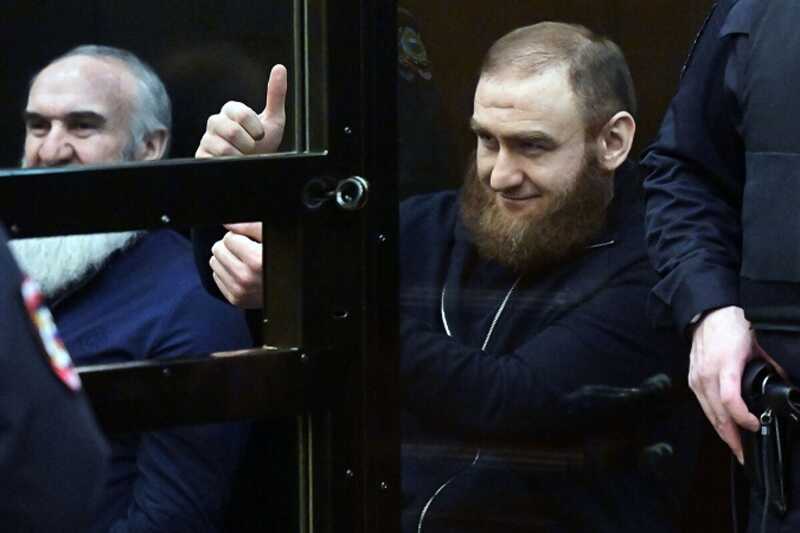Апелляционный суд оставил в силе приговор экс-сенатору Арашукову и его отцу
