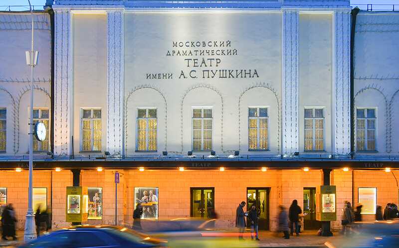 Разнорабочий обокрал драмтеатр им. Пушкина в центре Москвы на 600 тысяч рублей