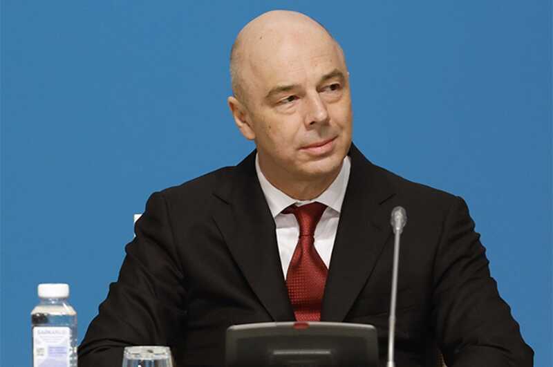 Минфин поддержал продажу алкоголя в России онлайн