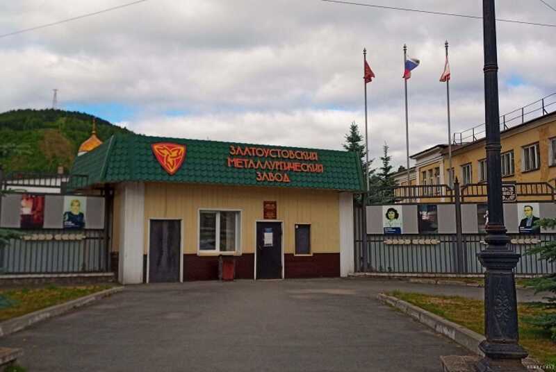 Беглого экс-владельца ЗЭМЗ наградили долгами на 6,3 миллиарда