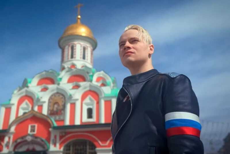 Море крови: 31-летний русский патриот Shaman ранен во время концерта в Кремле