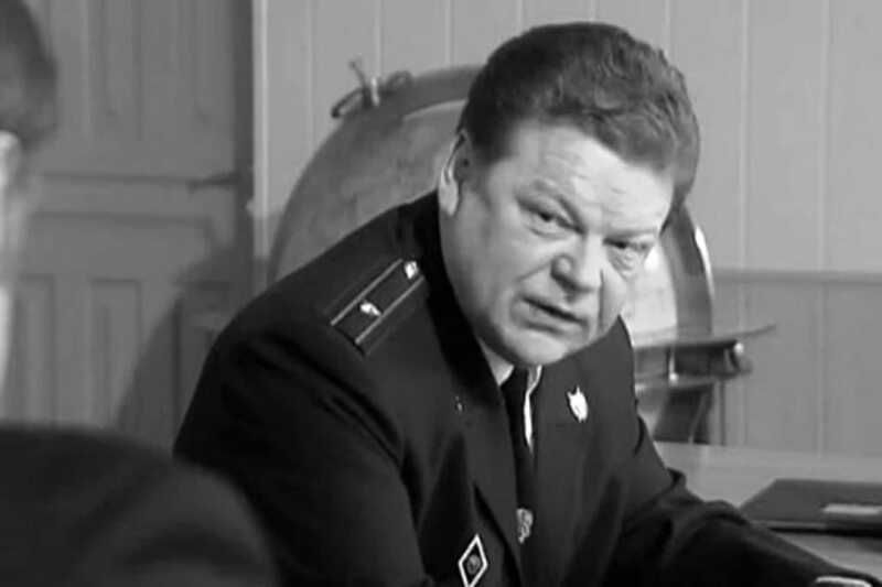 Скончался актер "Улиц разбитых фонарей" и "Тайн следствия" Евгений Артемьев