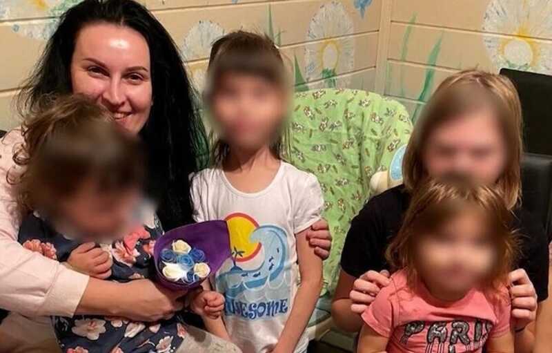 Обвиняемую в торговле детьми 47-летнюю Юлию Логинову арестовали на два месяца