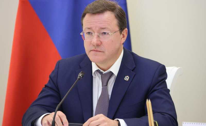 Мигранты-подростки, участвовавшие в массовой драках, обматерили заступившегося за них губернатора Самарской области