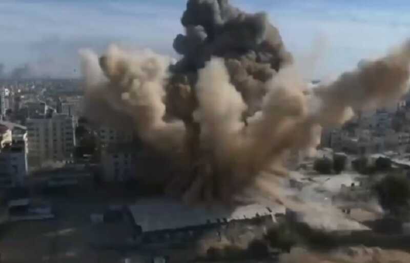 «Аль-Джазира» показала удары по Газе в прямом эфире