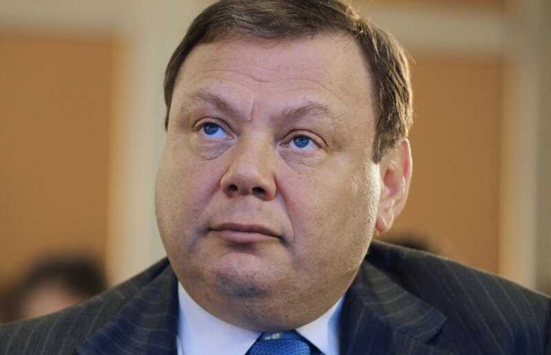 Фридману всё же придётся ездить на общественном транспорте и жить в лачуге