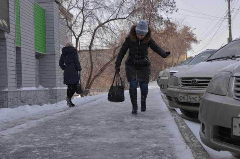 Пермячка отсудила у мэрии 200 тысяч за падение на скользком тротуаре