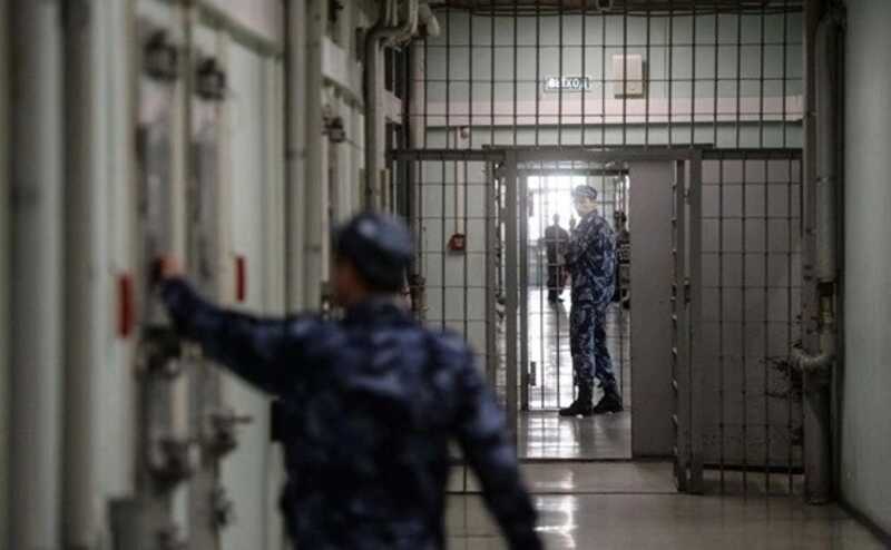 Замдиректора юридического института под стражей: нечего было нелегальное казино открывать