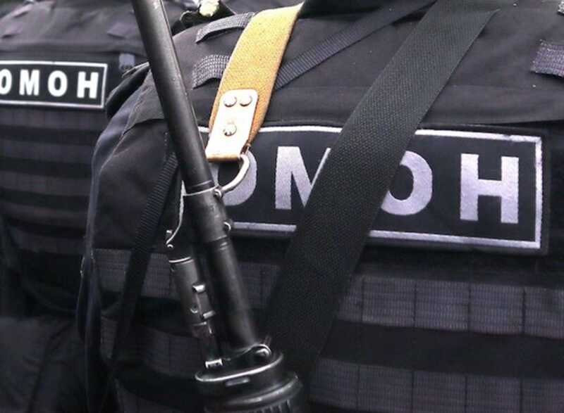 В Москве омоновец избил омоновца из-за проверки на работе