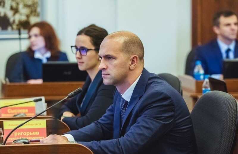 Ясин луг вице-спикера Григорьева, или как "делят" Владивосток