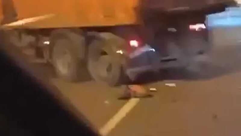 В Подмосковье 5 человек пострадали в аварии с Камазом и автобусом