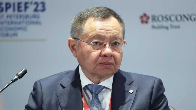 Минстрой и Ирек Файзуллин пытаются подмять под себя чёрную кассу стройкомплекса?