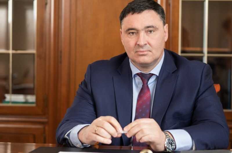 Мэрские мосты сожжены: кому надо тянуть бегемота из болотовского болота?
