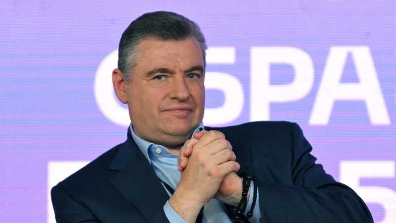 «Воспитывает дочь, отцом которой является Слуцкий»