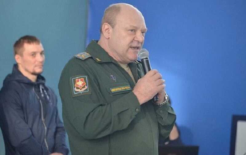 Руководитель краснотурьинского и карпинского военкомата Сергей Чекасин покончил с собой