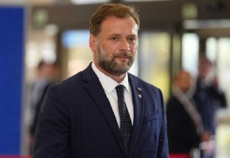 Министр обороны Хорватии попал в автомобильную аварию